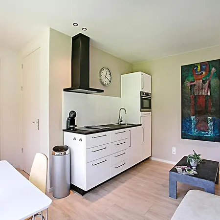 Hébergement de vacances House In Near Dunes And *