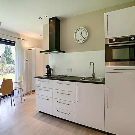 펜션 House In Near Dunes And
